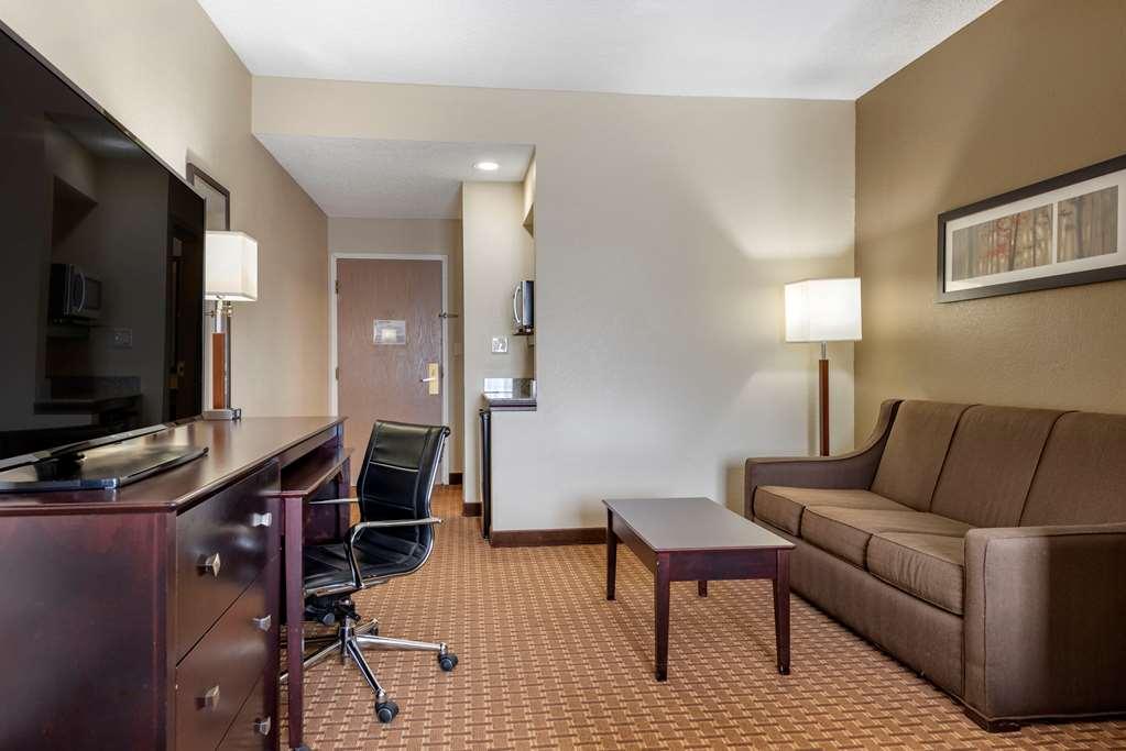 Comfort Suites Marion Quarto foto